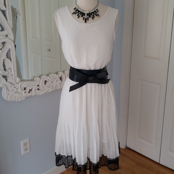 Magic Dresses & Skirts - White dress